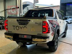 تويوتا هايلوكس